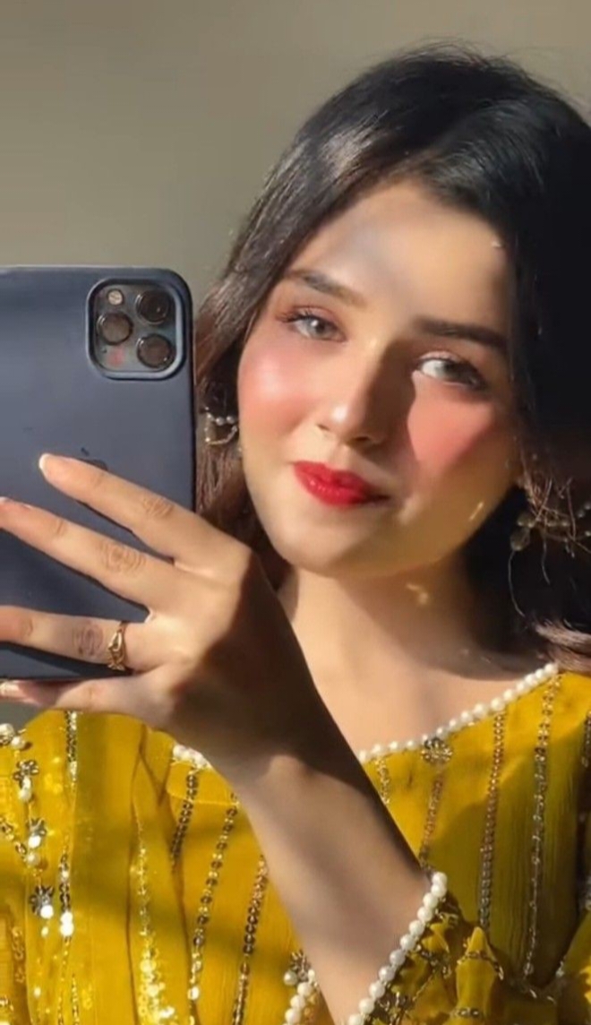 Girls DP Girls DP
