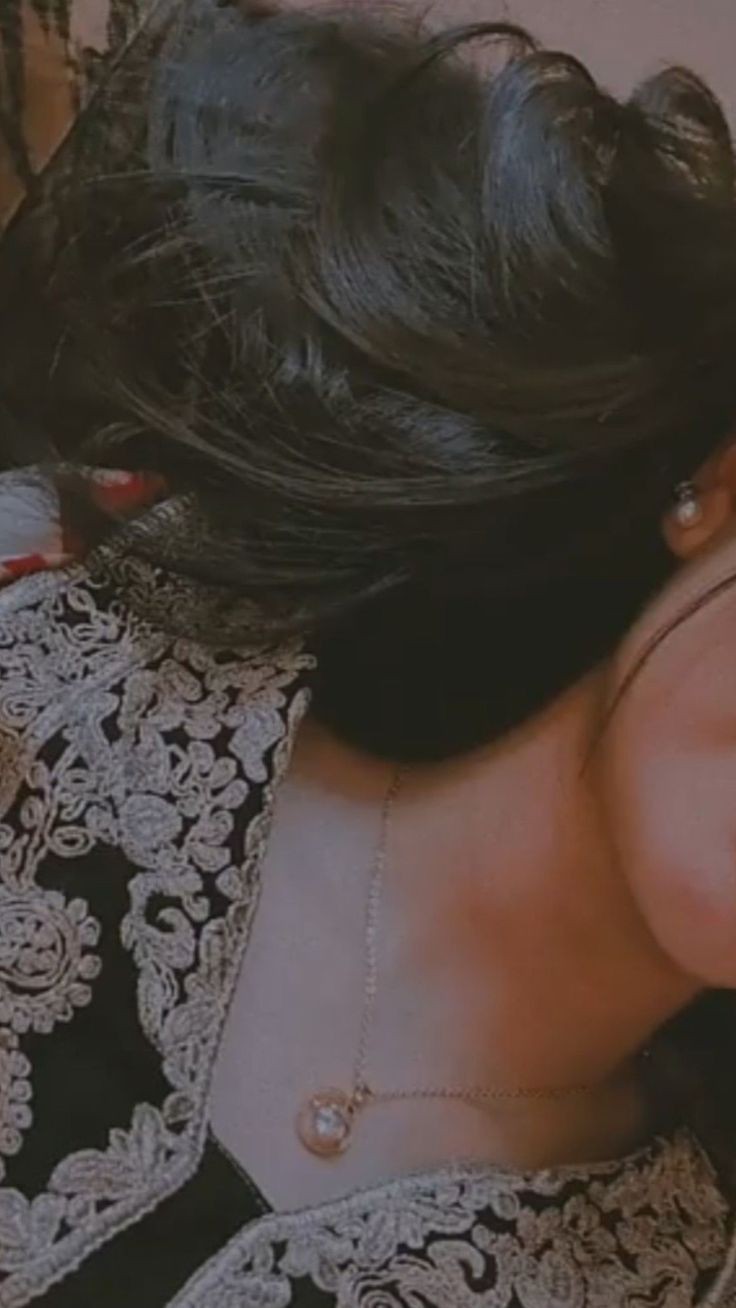 Hidden Face DP For Girls