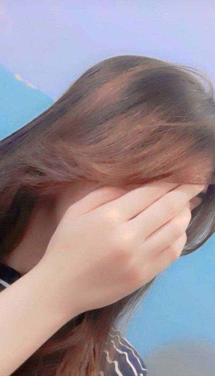 Hidden Face DP For Girls