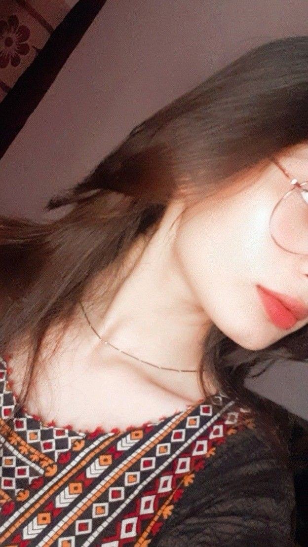 Hidden Face DP For Girls