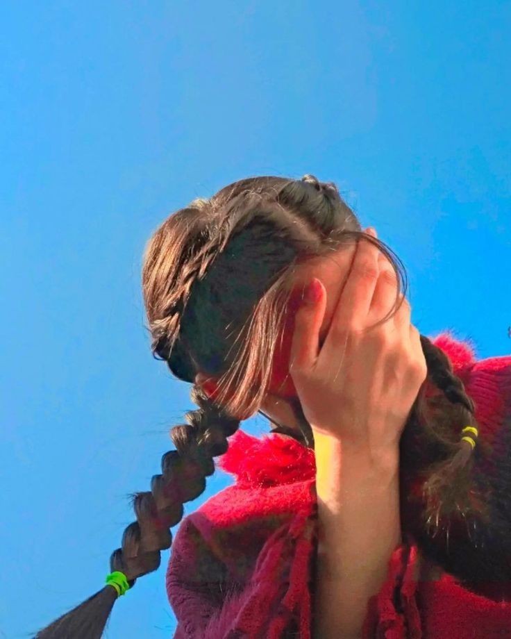 Hidden Face DP For Girls
