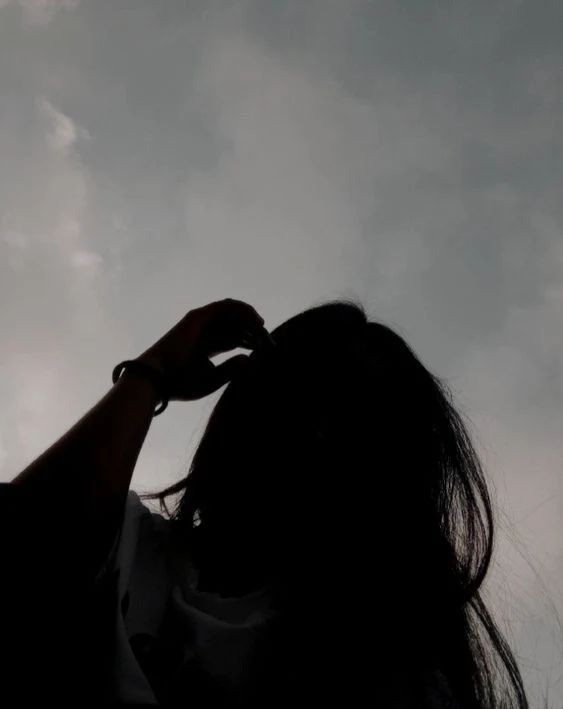 Hidden Face DP For Girls