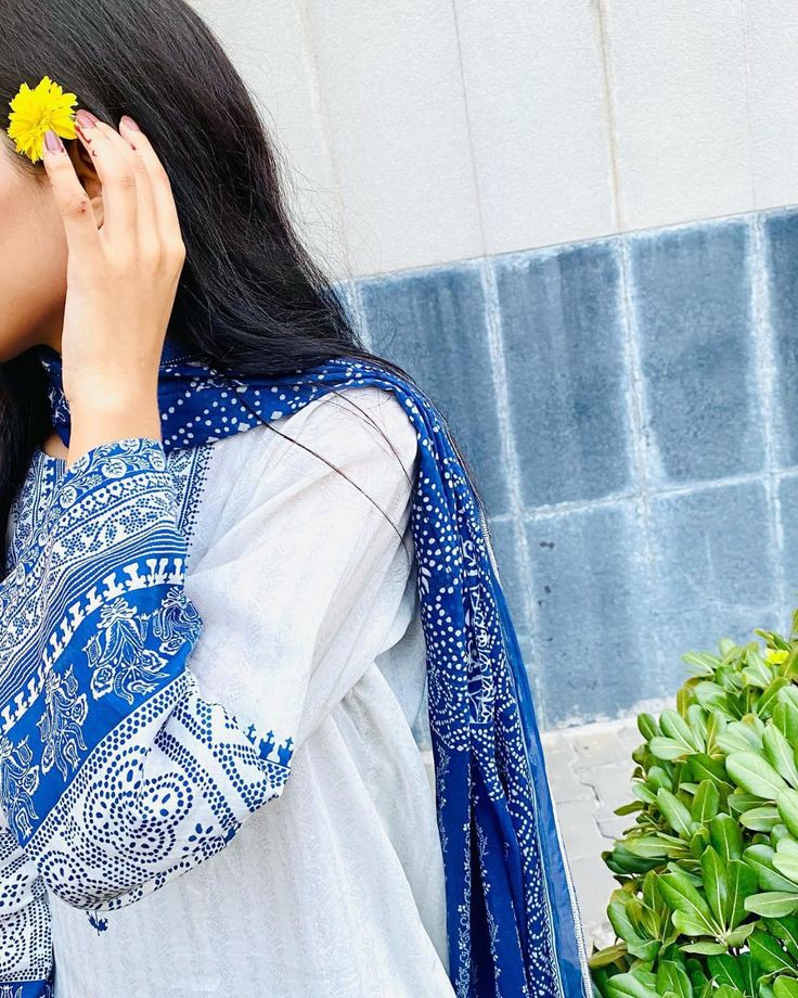 Hidden Face DP For Girls