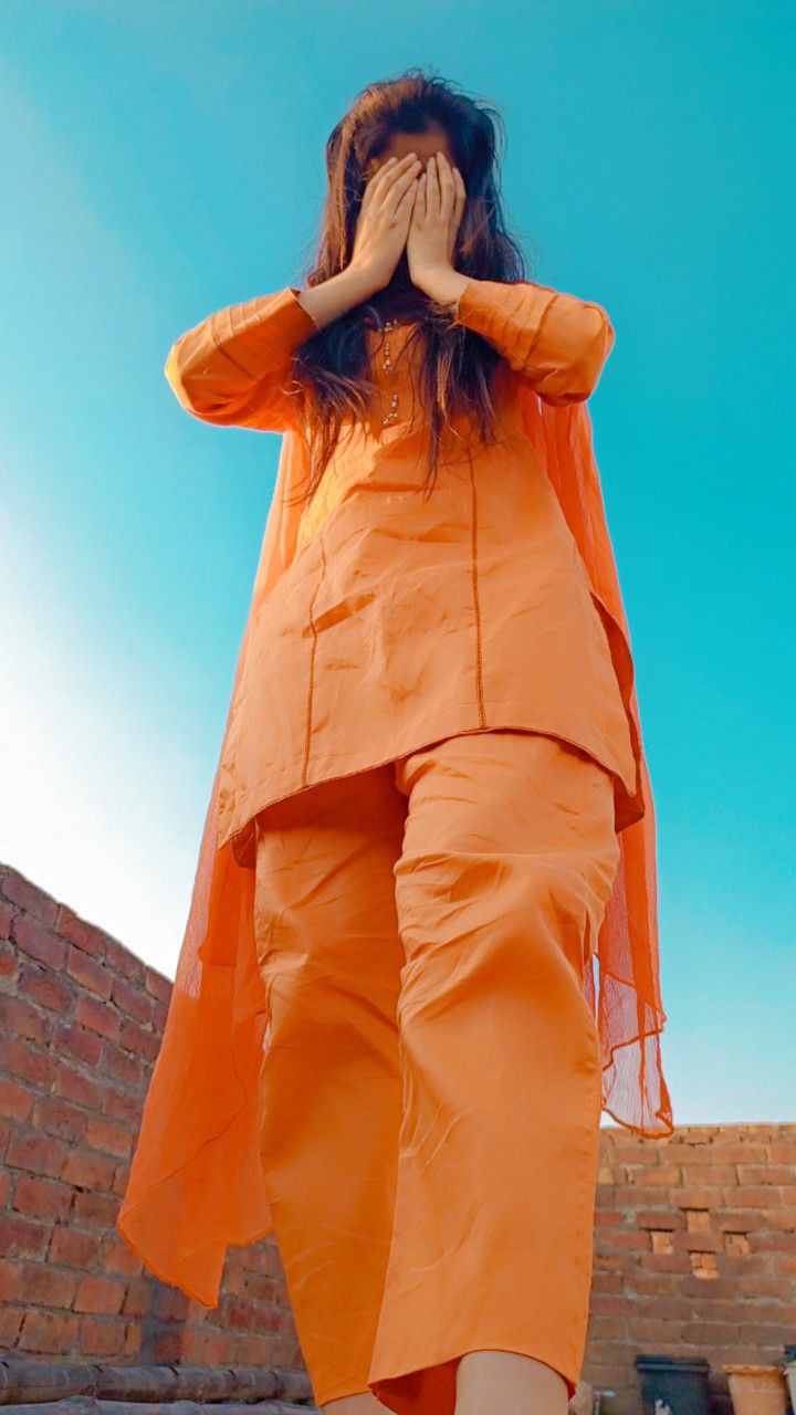 Hidden Face DP For Girls