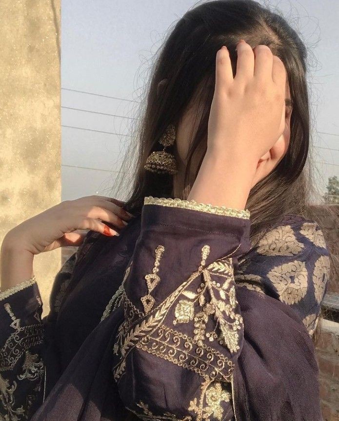 Hidden Face Girls DP
