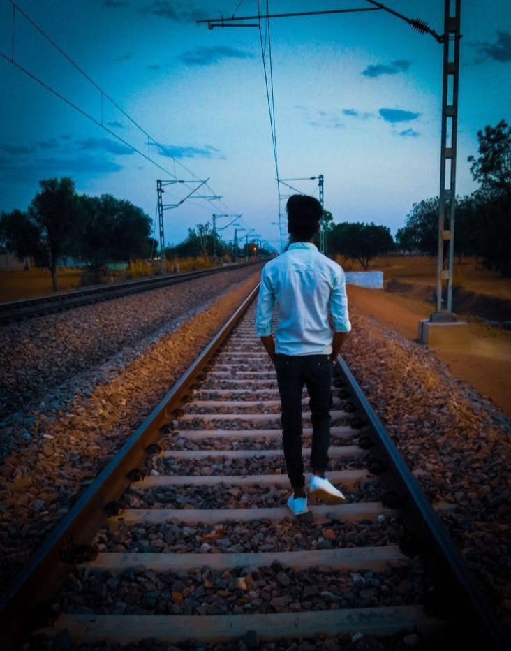 Sad Boy DP Stylish