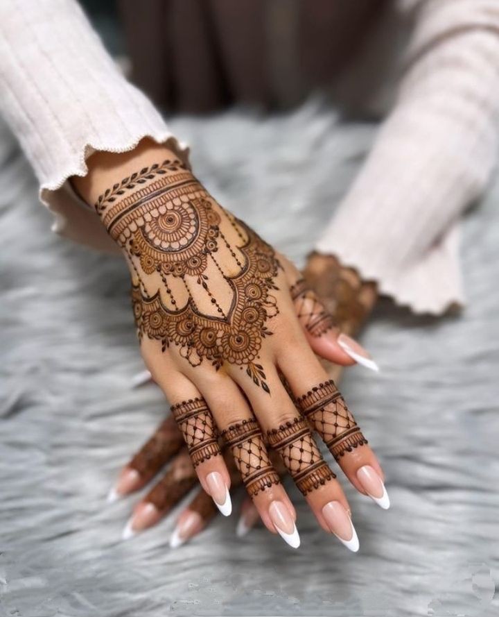 Simple Mehndi Designs Photos Simple Mehndi Designs Photos