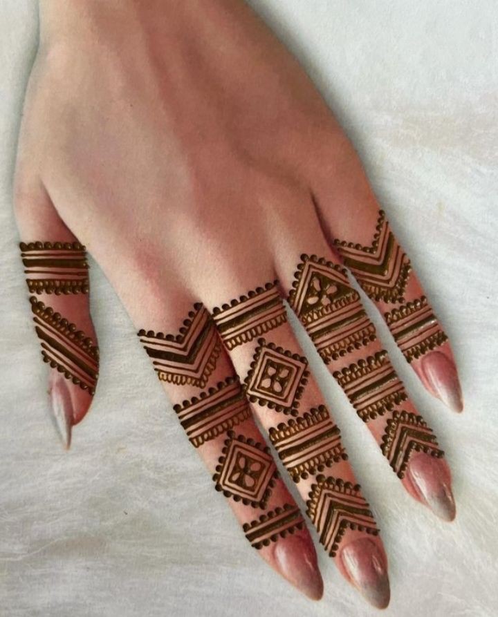 Simple Mehndi Designs Photos Simple Mehndi Designs Photos