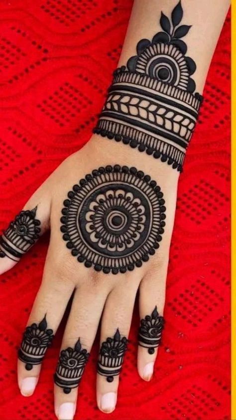 Simple Mehndi Designs Photos Simple Mehndi Designs Photos