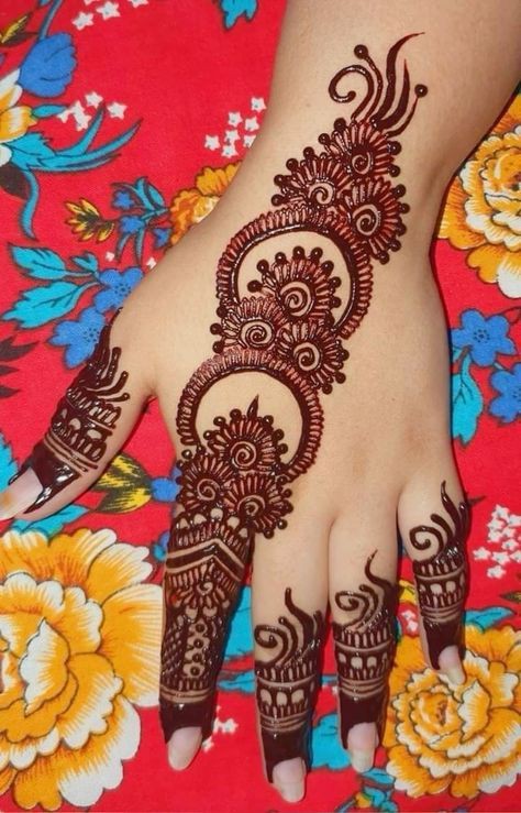 Simple Mehndi Designs Photos Simple Mehndi Designs Photos